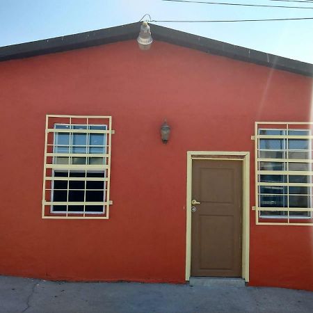 Depa Aeropuerto Tijuana Exterior foto